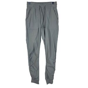 Lululemon Beyond the Studio Jogger Pants Lightweight Gray Green Size 6 W5CZHS